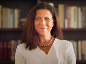 Μαρίνα Χουρμούζογλου Ψυχολόγος – Ψυχοθεραπεύτρια στην Αθήνα